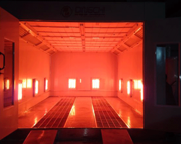 Continuous curing oven for brake pads